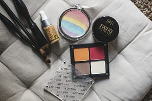 make-up